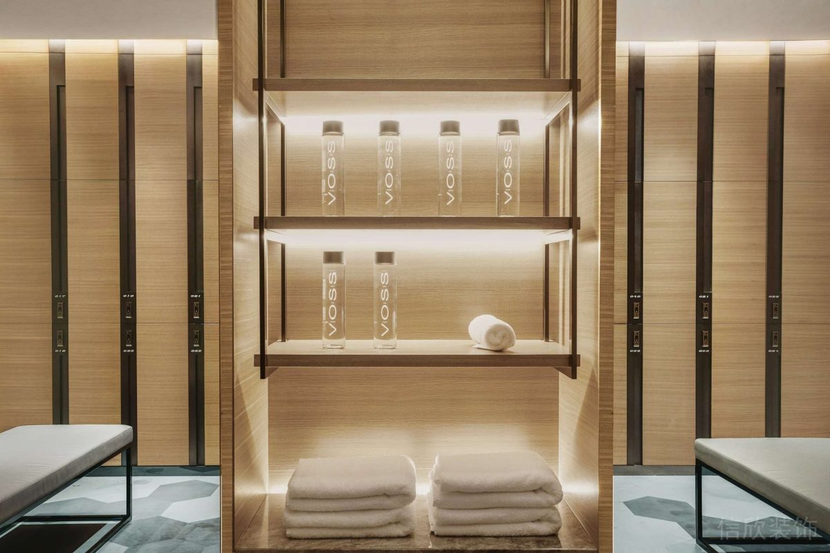 原木風裝修木柜更衣室儲物柜瑜伽機構設計圖