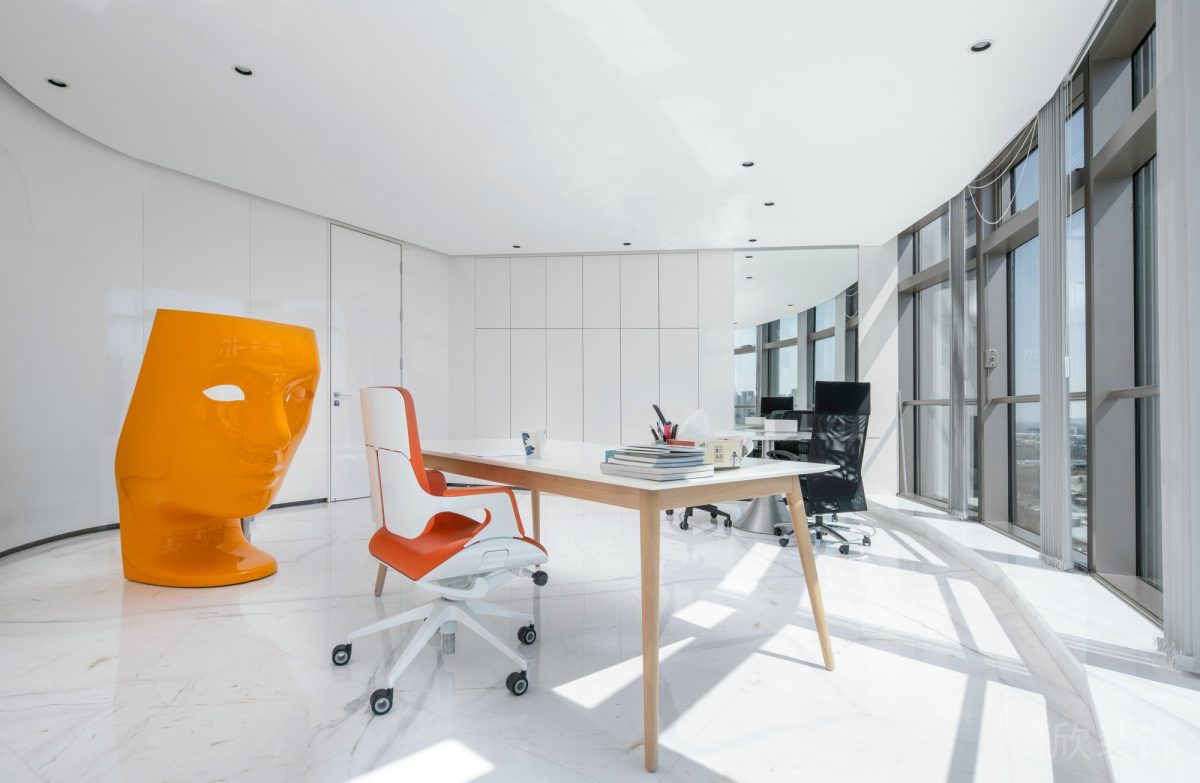 藝術(shù)簡約風(fēng)總經(jīng)理辦公室純白設(shè)計(jì)