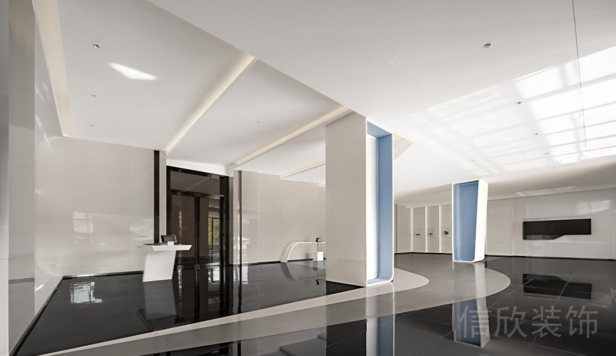 培訓(xùn)機(jī)構(gòu)設(shè)計(jì)墻柱內(nèi)嵌式鏤空幾何造型設(shè)計(jì)