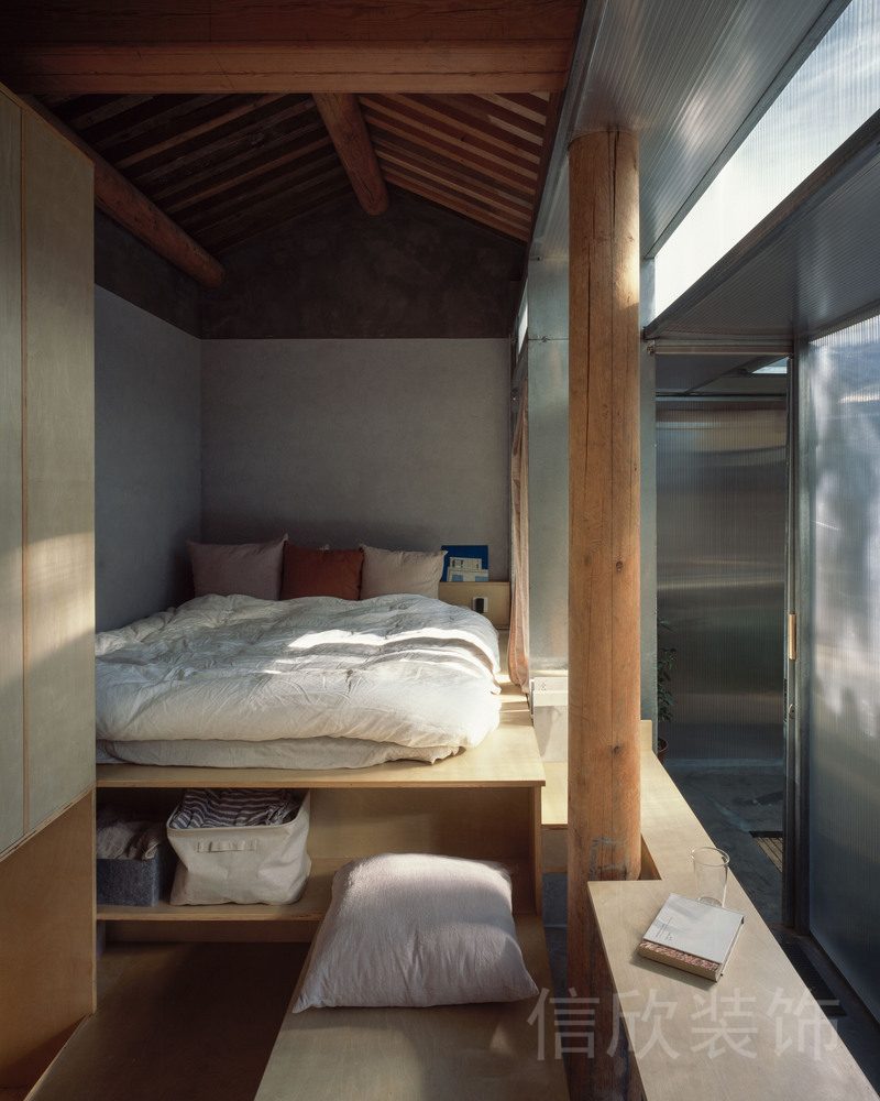 全屋定制效果圖臥室裝修員工休息區(qū)裝修木質(zhì)收納墻柱設(shè)計