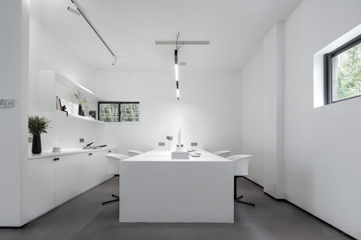 會(huì)議室裝修設(shè)計(jì)半墻隔斷玻璃效果圖辦公室半墻直線式設(shè)計(jì)裝修