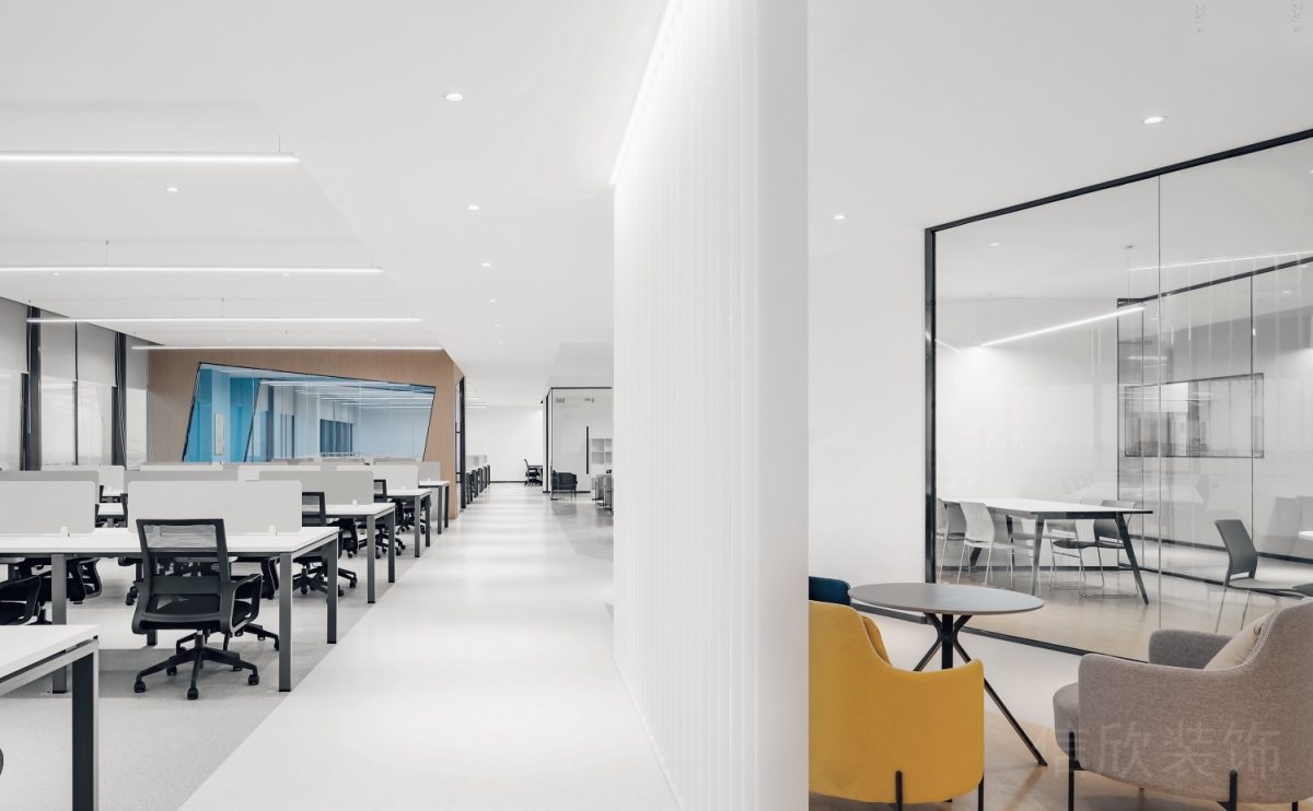 辦公室裝修設(shè)計過道效果多人工作區(qū)域設(shè)計休息區(qū)
