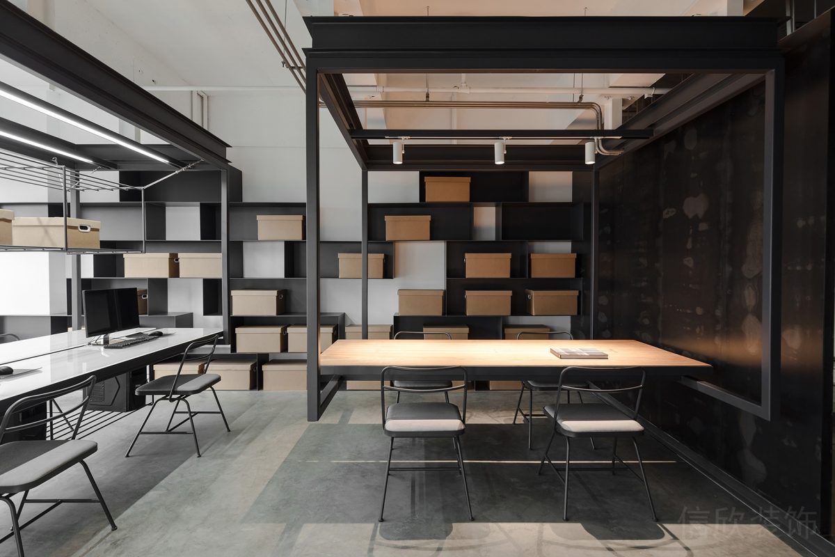 現(xiàn)代原木風鏤空內(nèi)嵌式墻體收納柜裝修設(shè)計現(xiàn)代簡約風辦公室設(shè)計圖